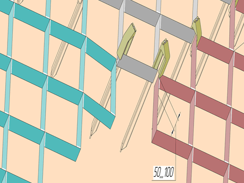 Надевают крайние ячейки соседних секций на загнутые части установленных анкеров.